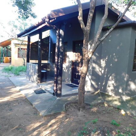 Isinkwe Bush Camp Villa Hluhluwe Esterno foto