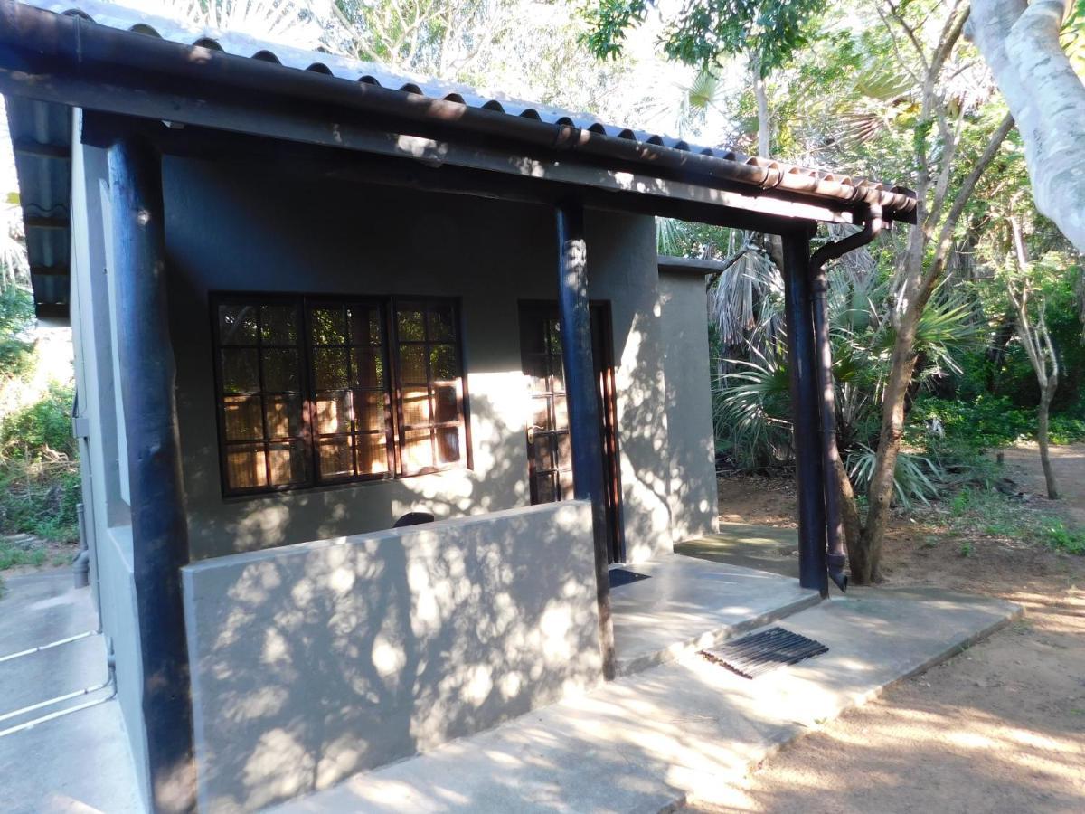 Isinkwe Bush Camp Villa Hluhluwe Esterno foto